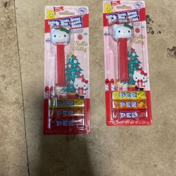 Hello Kitty Christmas Pez