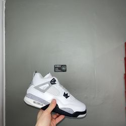 Jordan 4 White Cement