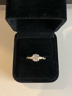 Gold plated 2ct moissanite ring