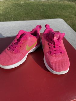Nike Toddler Shoes Size 7C