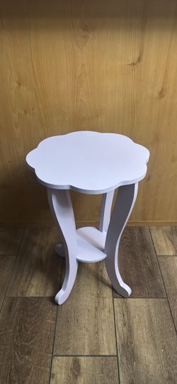 LILAC SIDE TABLE
