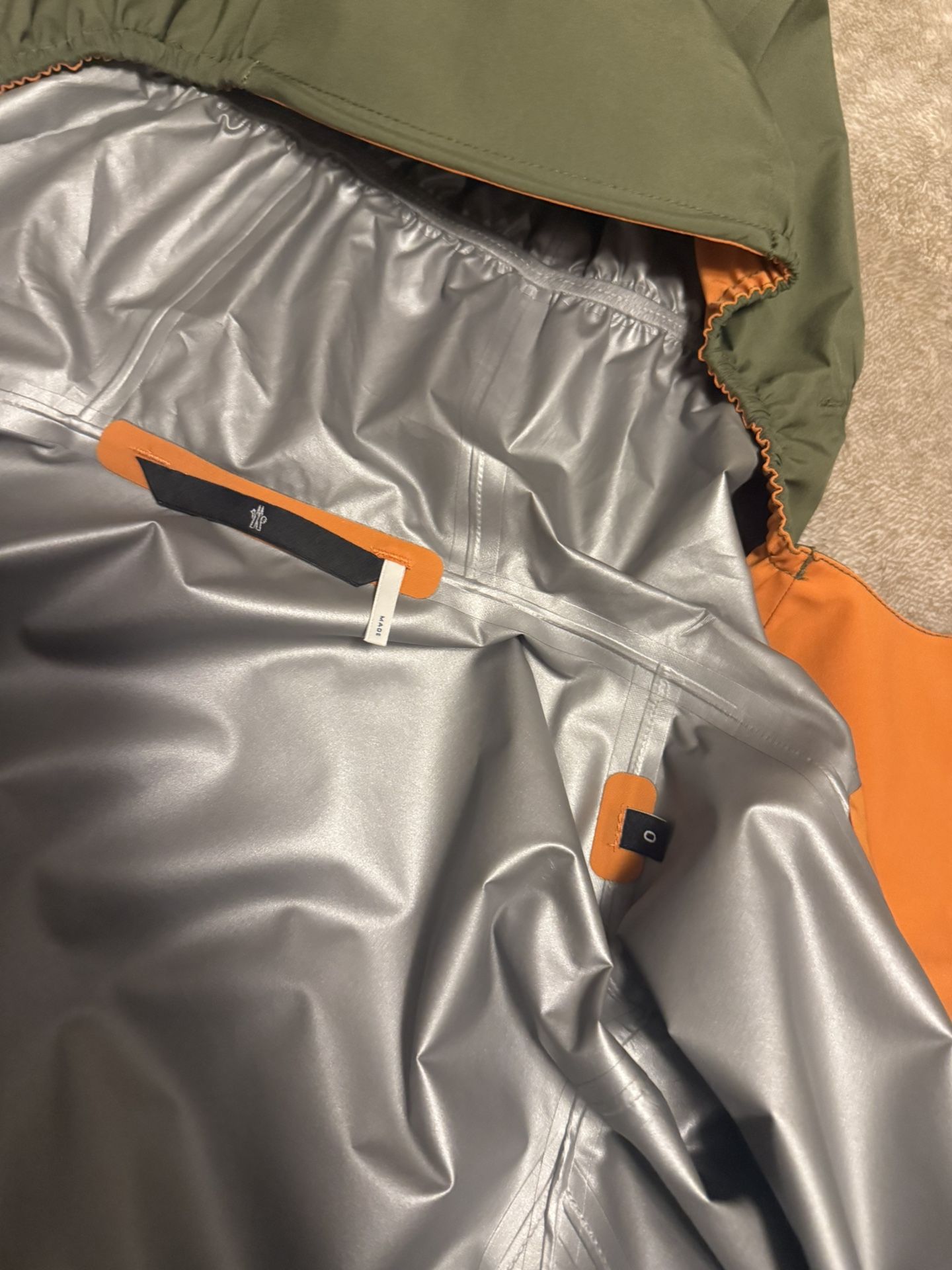 Women’s Moncler Rain Jacket Size Xsmall