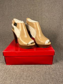 GUESS High Heels Peep Toe 7M