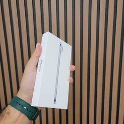 Apple IPhone 17 AIR ($10 DOWN)