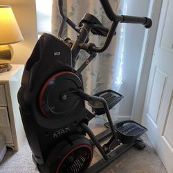 Bow flex Max Elliptical trainer M3