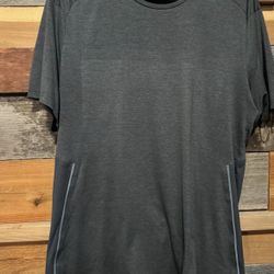 Large Lululemon Training And Running T-Shirt