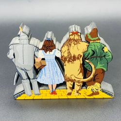 To Oz! The Wizard of Oz Characters on Yellow Brick Road Wood Figure Freestanding Shelia’s 1999 USED
