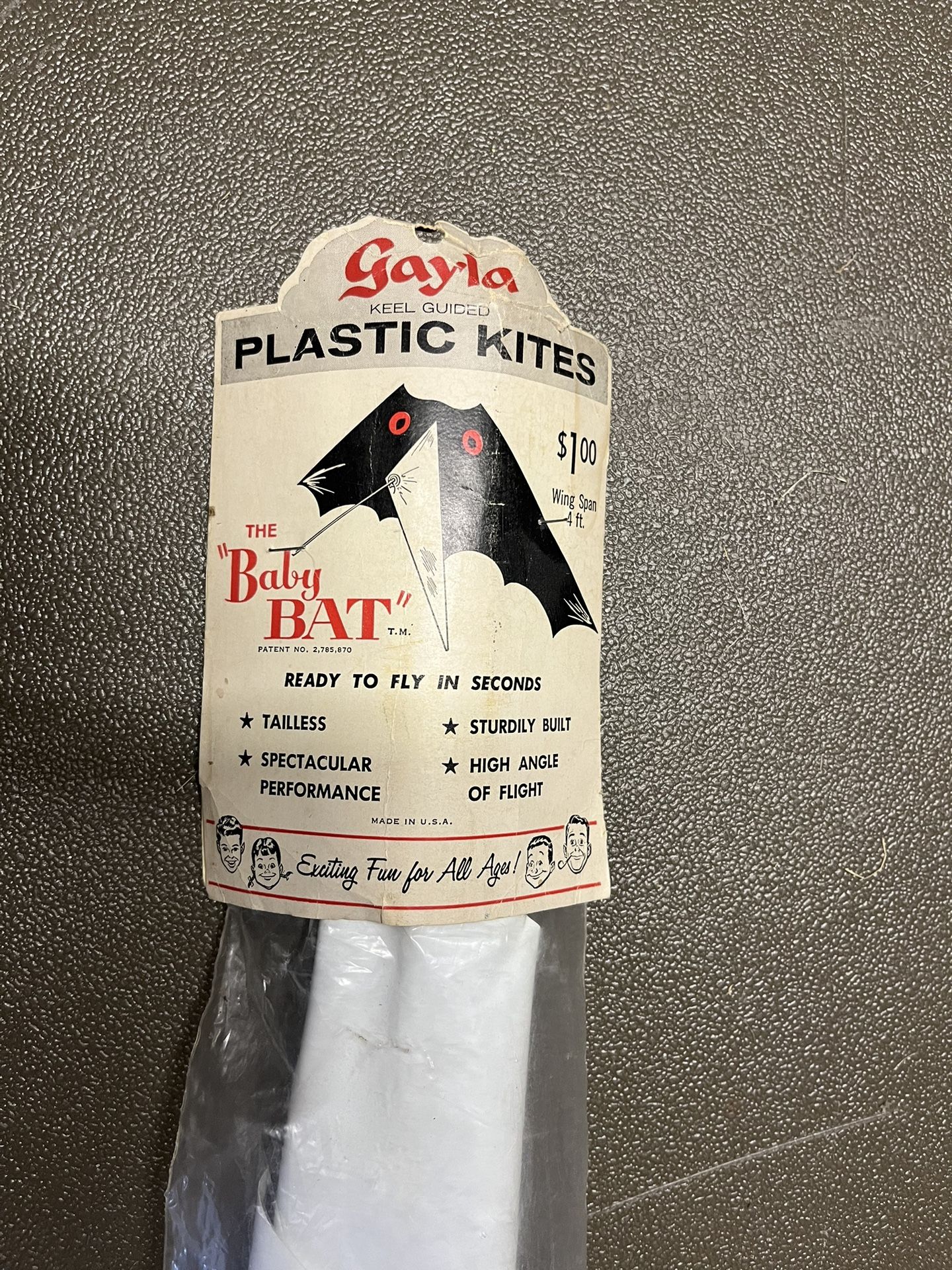 Vintage 1964 Gala, Baby Bat Kite