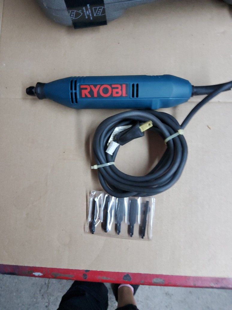 RYOBI Dc500 Detail Carver