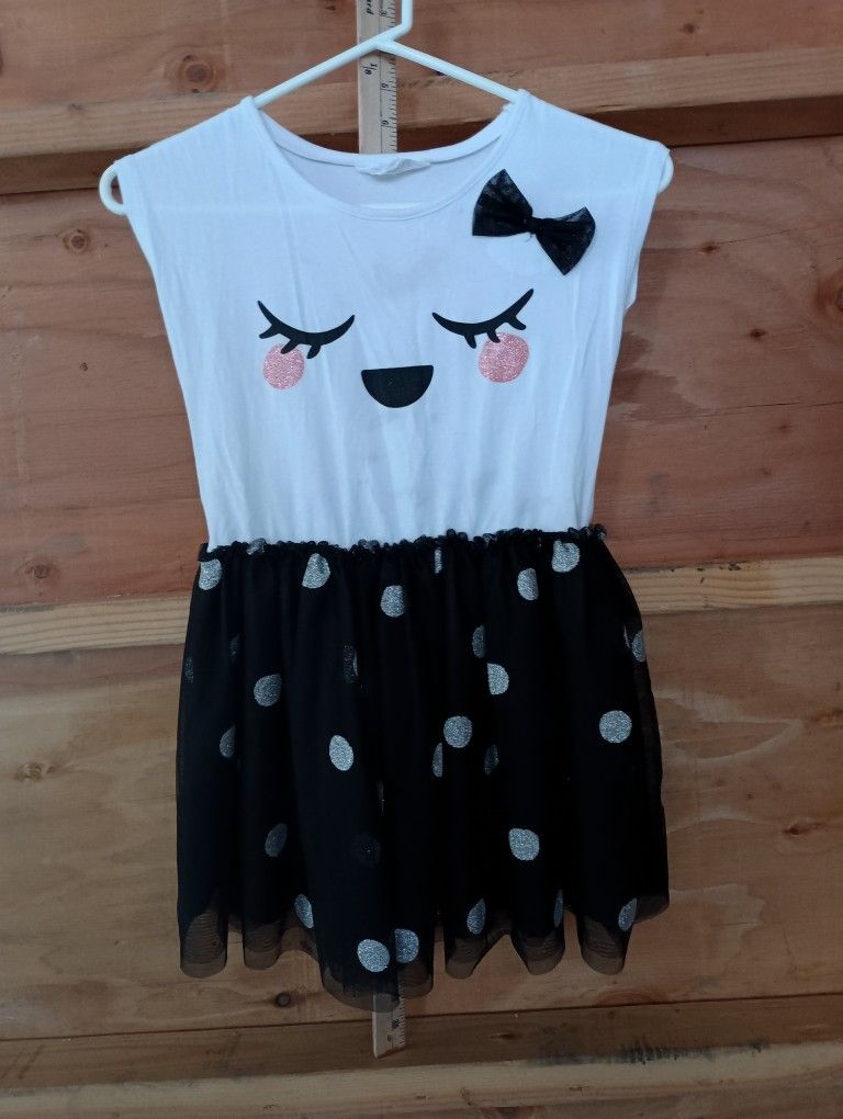 Dress with a tulle skirt