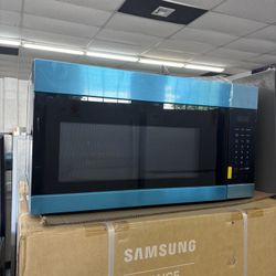 Frigidaire 1.8 Cu. Ft. Over-The-Range Microwave in Stainless Steel. Specifications Dimensions: H 16.375 in, W 29.875 in, D 15.75 in