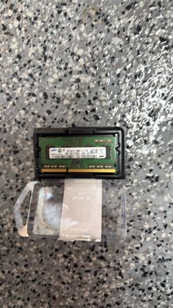 Samsung 2GB DDR3 1600MHz PC3-12800