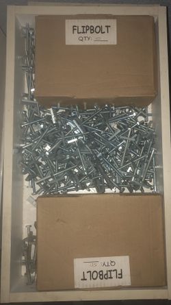 Cabinet Hardware Lot