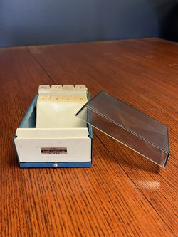 Metal Name / Business Card Case holder Both ends open for easy viewing 