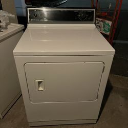Maytag Electric Dryer 