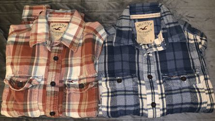 Men’s Flannel shirt -size small