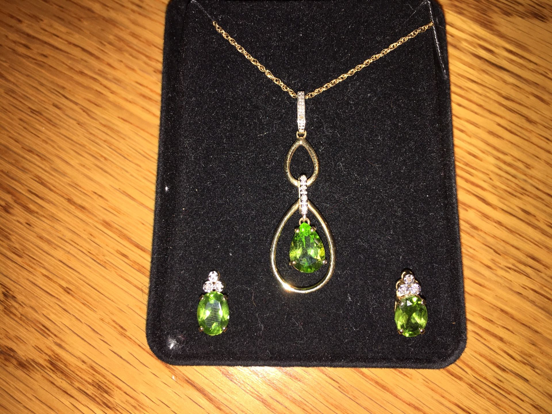 Peridot And diamond necklace with matching earrings