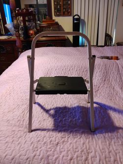 1 STEP -STEP STOOL