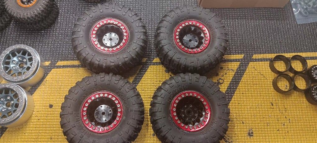 Axial Ripsaw With Aluminum Wheels