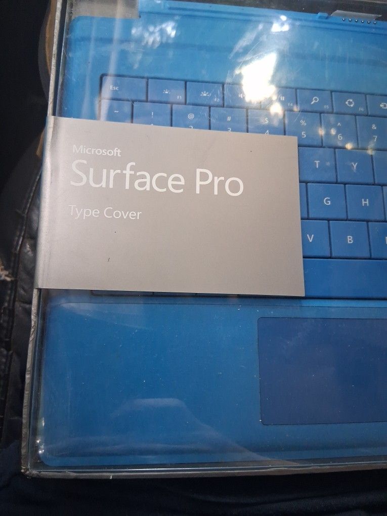 Microsoft  Suface Pro Type Cover