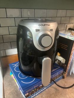 Gourmia Air Fryer 2.2 QT Compact