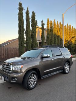 2010 Toyota Sequoia