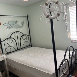 Free Full Size Mattress And Baseboard. No Frame