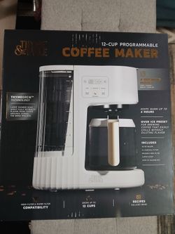 New Thyme&Table 12cup Programmable Coffee Maker (White)