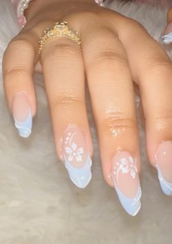 Nail Tech In Oakland CA