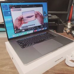 16in Apple MacBook Pro, Core i7, 500GB, 16gb Ram, Touchbar, Radeon Pro, Newest MacOS