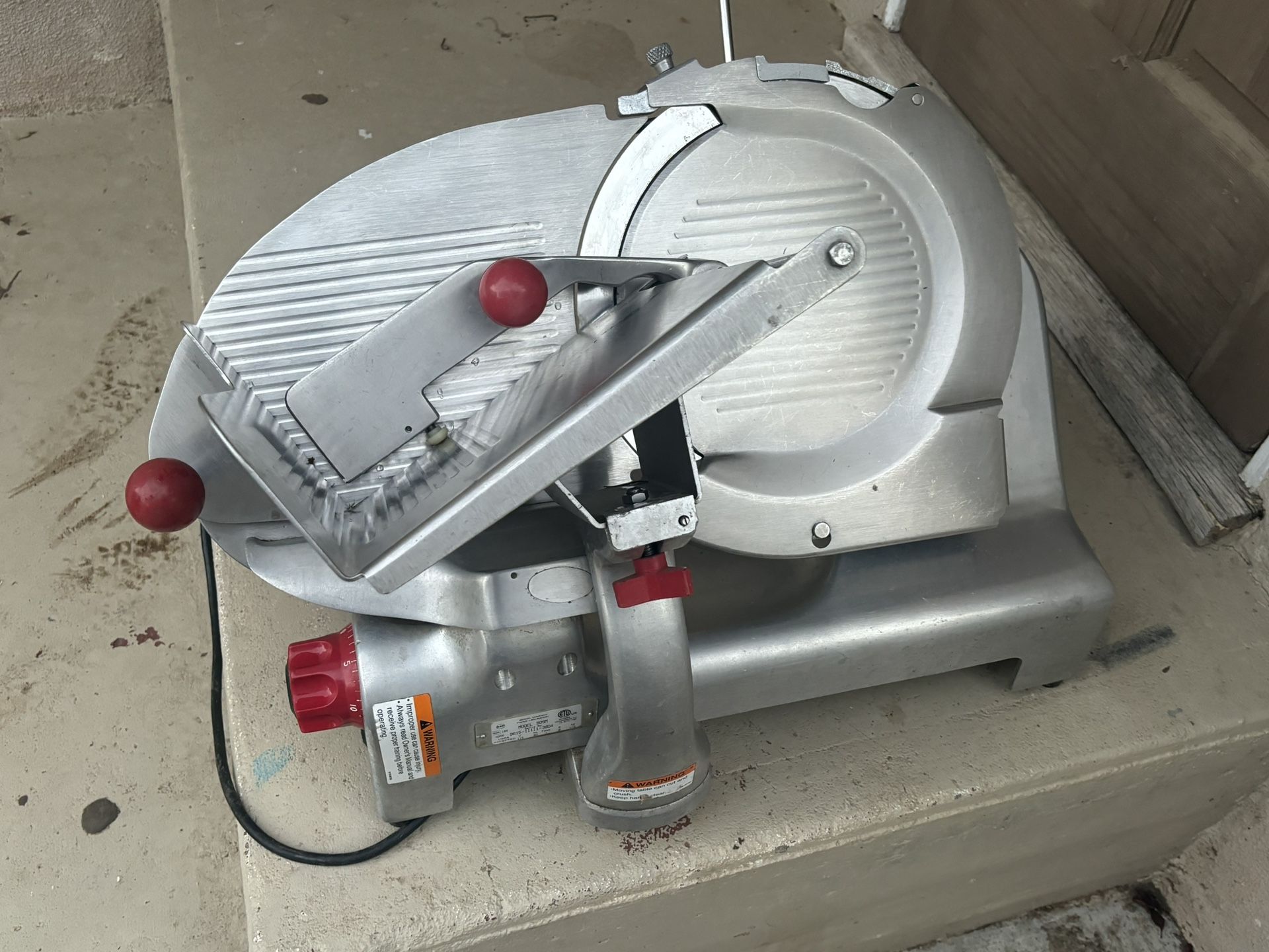 Berkel (909)M1 Meat & Cheeses Deli Slicer