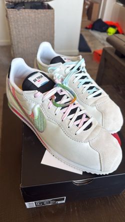 Brand-new Nike Cortez “Be True”
