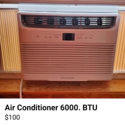 Air Conditioner Is 6.000 Btus Newer AC Frigidaire FIRM CASH Pick Up So You Can See It's Working Pawtucket Ty 😊 