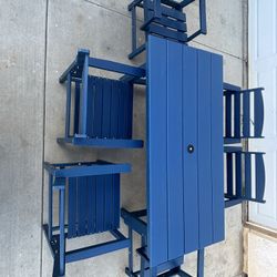 Set Of Brand New HPDE Dining Table With 6 Chairs Assembled 