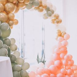 Balloon Garland