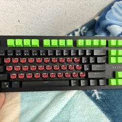 Random Keyboards And Keyboard Plates 