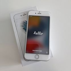 Apple iPhone 6S. Unlocked 