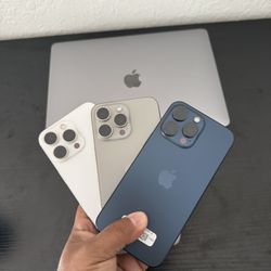 iphone 15 Pro max 256 Unlocked 