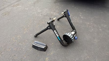 Wahoo KickR Snap Stationary Bike
