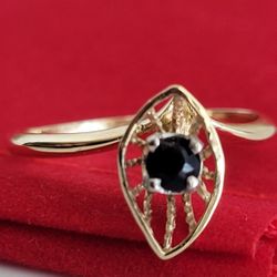 ❤️14k Size 7 Lovely Solid Yellow Gold Dark Purple Amethyst Ring/ Anillo de Oro con 1 Amatista 👌🎁Post Tags: Anillo de Oro