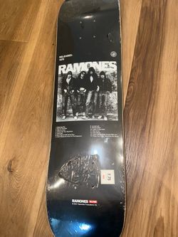 Globe Ramones Skateboard