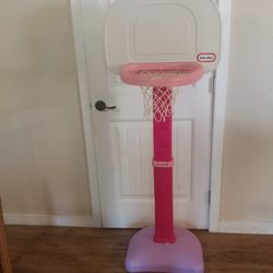 Little Tikes Girls Basket Hoop Adjustable Size