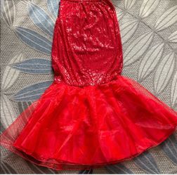 MERMAID ❤️ RED ❤️ SEQUIN & TULLE SKIRT SIZE SMALL/MEDIUM 🌟NWT🌟