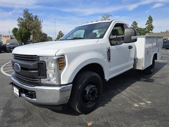 2019 Ford F-350 Chassis