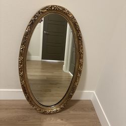 Oval Mirror