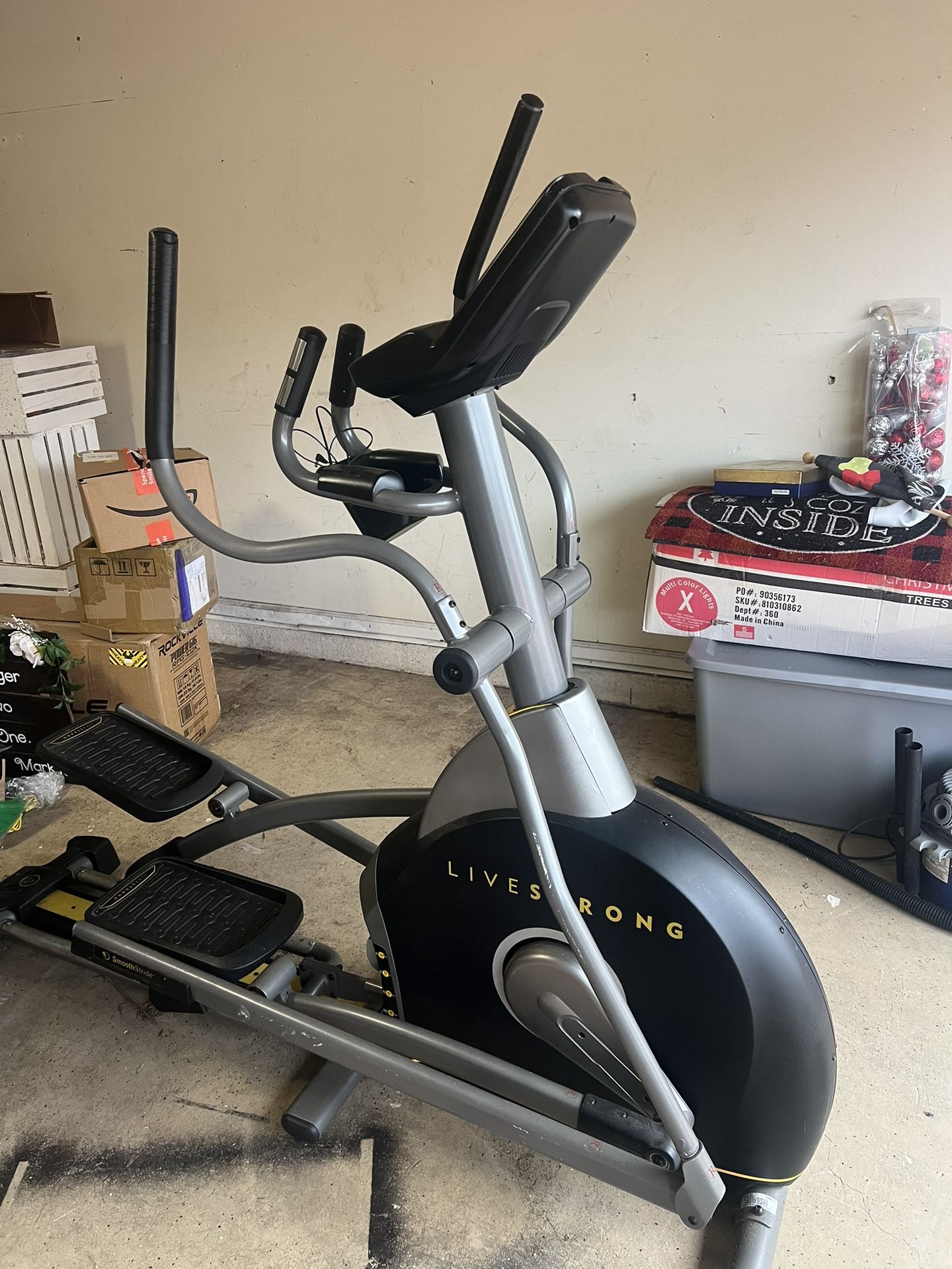 Livestrong Elliptical