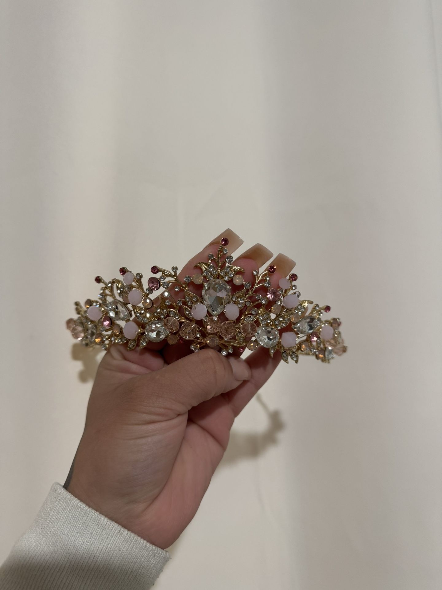Tiara / Crown 