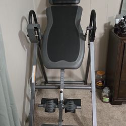Innova Inversion Table