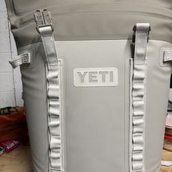 Yeti m12 backpack cooler