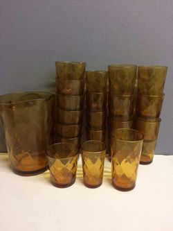 Picture with cups